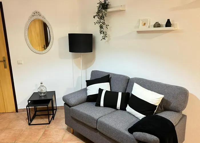 Eco Natura Falcoeira - Da Luz Bed & Breakfast 3*